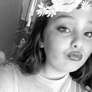 Meet your Posher, Lexia